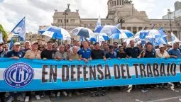 La CGT ya presentó un amparo contra la reforma laboral por inconstitucionalidad el 2/3. La CGT ya presentó un amparo contra la reforma laboral por inconstitucionalidad el 2/3.