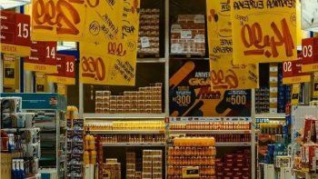 este supermercado mayorista ofrece descuentos de hasta un 50% por tiempo limitado este supermercado mayorista ofrece descuentos de hasta un 50% por tiempo limitado