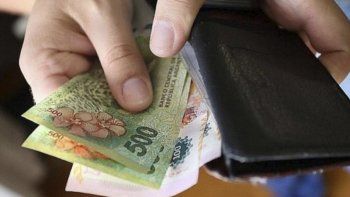 Las billeteras, victimas del momento. Las billeteras, victimas del momento.