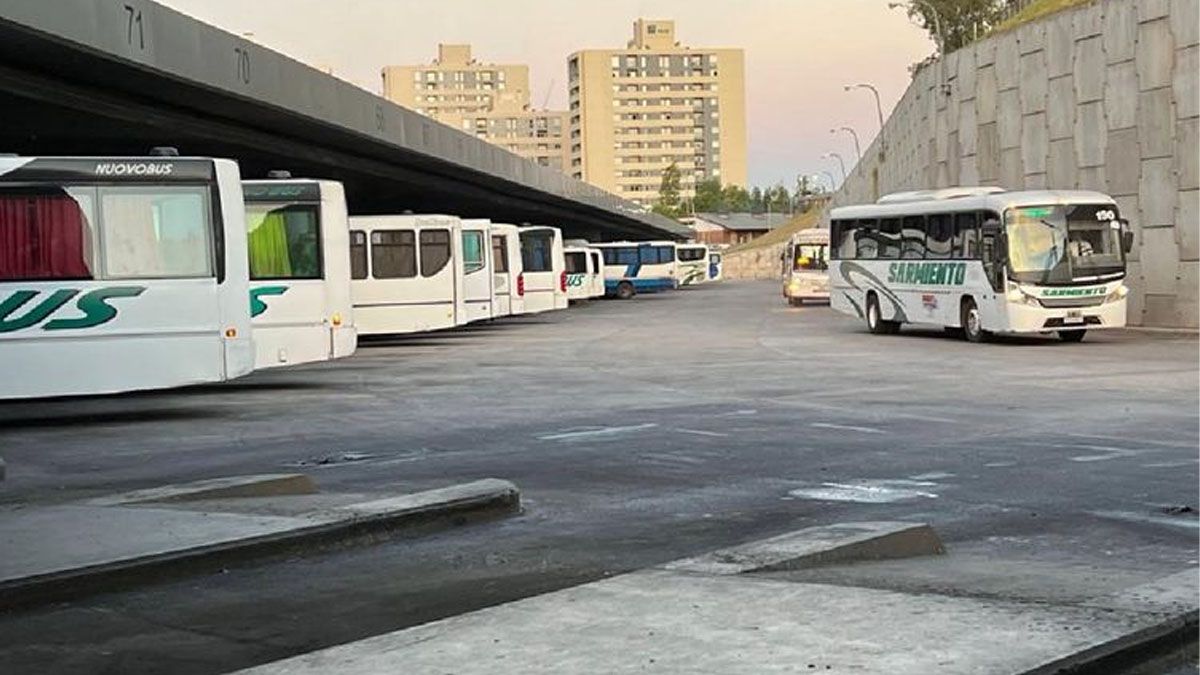 El transporte sufre otro golpe en Córdoba. El transporte sufre otro golpe en Córdoba. 