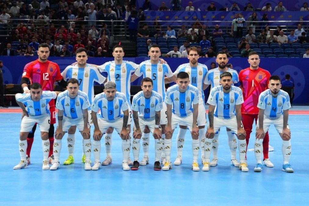 El plantel completo de Argentina que llegó a la final del Mundial de fútsal.