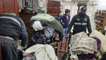 Tras el allanamiento a su casa por los disturbios en Jujuy, Milagro Sala dijo que se siente hostigada. Tras el allanamiento a su casa por los disturbios en Jujuy, Milagro Sala dijo que se siente hostigada.