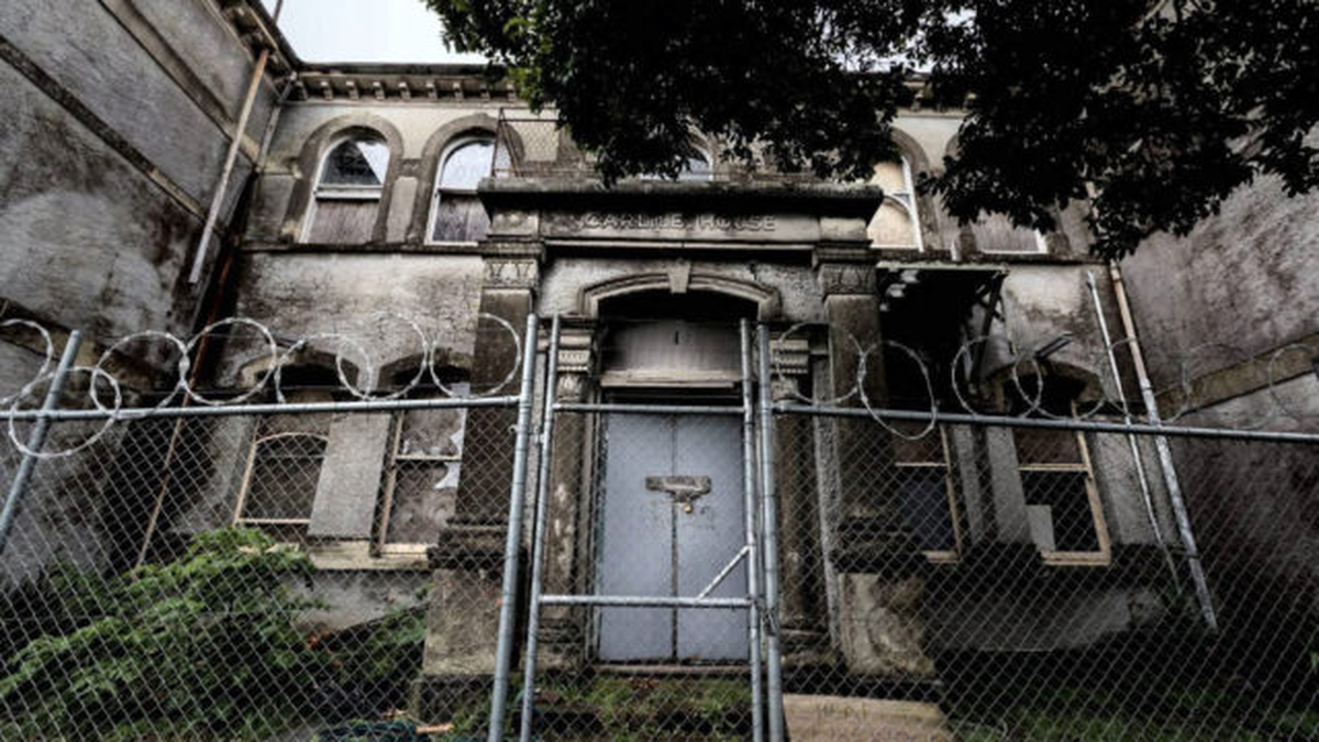 Las instituciones estatales que los acogieron con el pretexto de brindarles respaldo y protección, en lugar de eso los maltrataron. Las instituciones estatales que los acogieron con el pretexto de brindarles respaldo y protección, en lugar de eso los maltrataron.