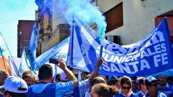 Verano caliente en Santa Fe: Municipales van al paro y presionan a Pullaro