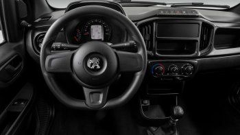 Peugeot renueva un utilitario clave para repartidores, empresas y más