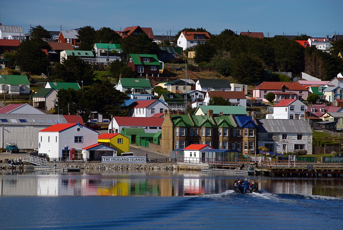 Puerto Argentino / Port Stanley.