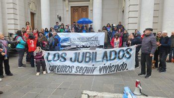 Movilidad jubilatoria: Rosario marcha contra el veto de Milei