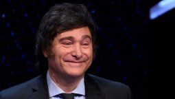 Javier Milei dio marcha atrás y convocó a los gremios docentes, pero sin usar la palabra paritaria.