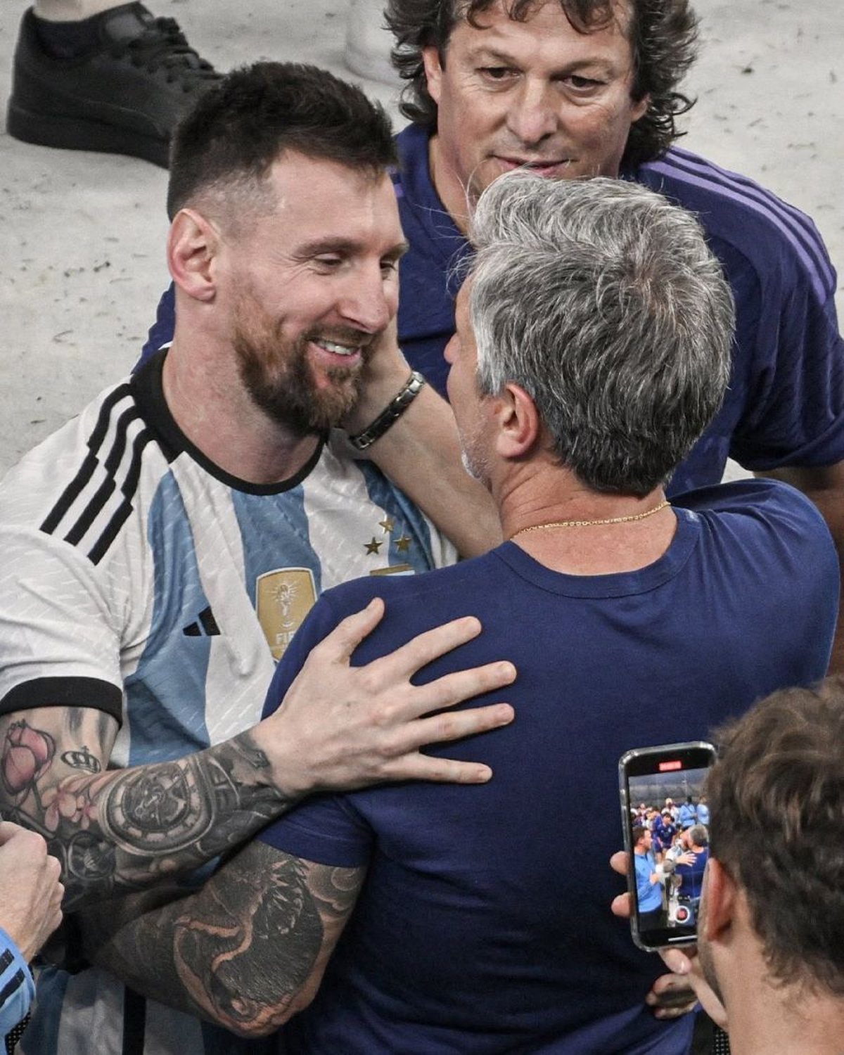 Lionel Messi y su familia, muy enojados tras el adi&oacute;s a Jorge Messi.