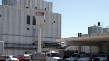 lacteos veronica pidio un plan preventivo de crisis y hay 660 empleados en vilo lacteos veronica pidio un plan preventivo de crisis y hay 660 empleados en vilo