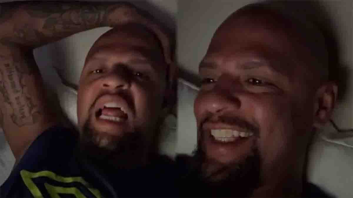 Felipe Melo subió un vídeo a sus redes sociales en el que se burló de River tras perder la final de la Supercopa Internacional a manos de Talleres de Córdoba. Felipe Melo subió un vídeo a sus redes sociales en el que se burló de River tras perder la final de la Supercopa Internacional a manos de Talleres de Córdoba.