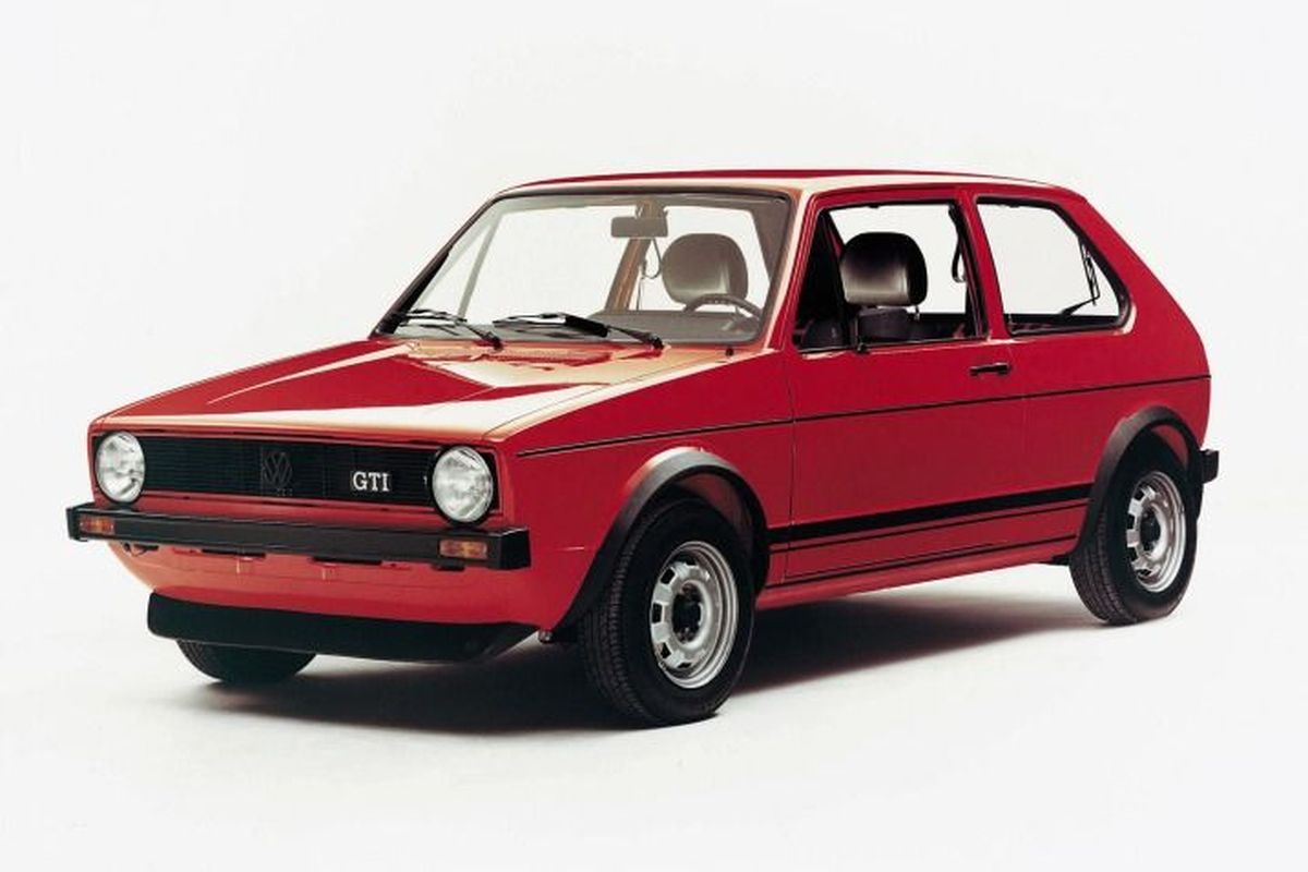 Volkswagen Golf GTI 1975 (MK1). Volkswagen Golf GTI 1975 (MK1). 