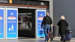 altText(Ida y vueltas para definir el cierre de vuelos internacionales)}