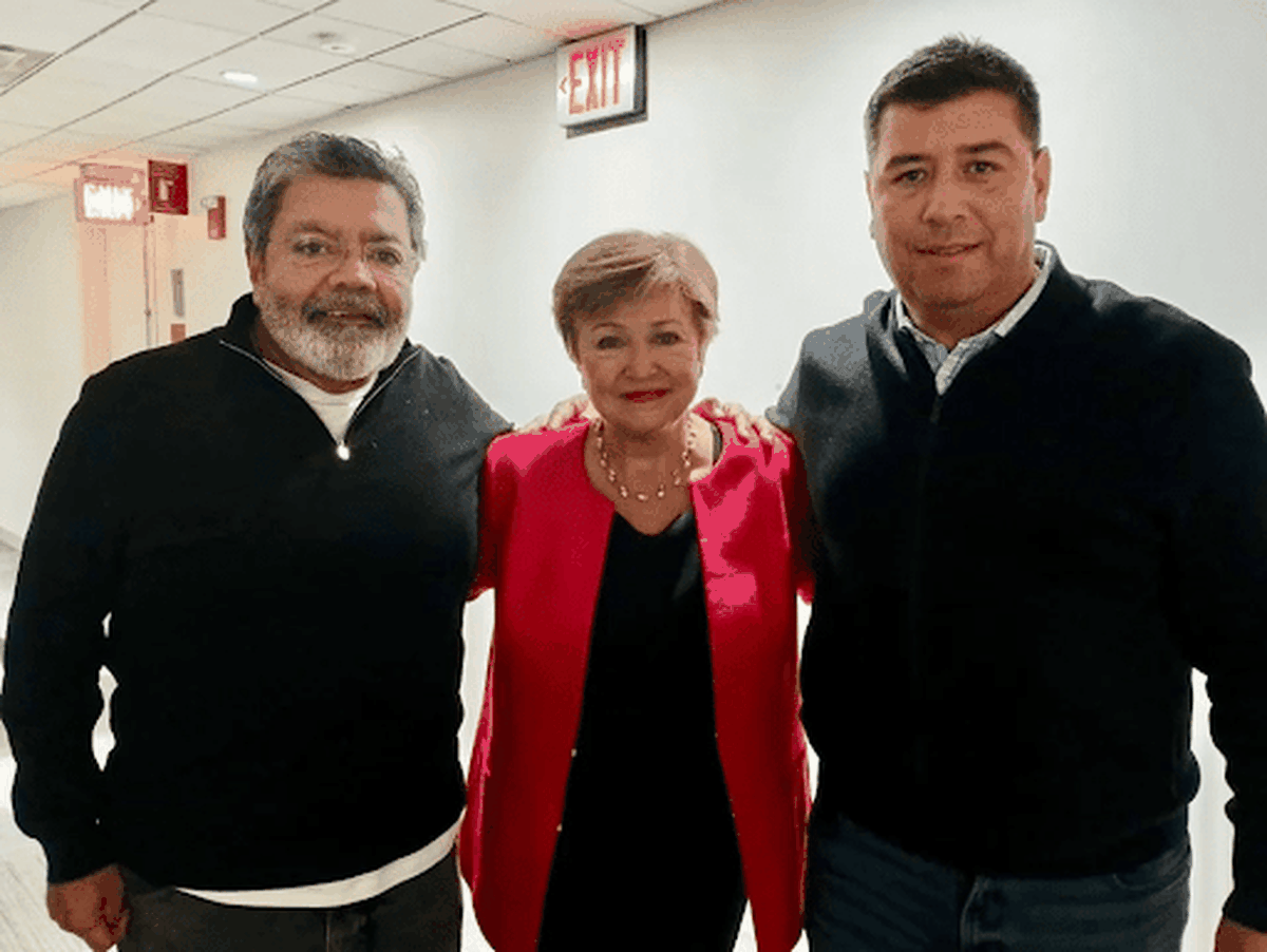 Gerardo Martínez y Cristian Jerónimo ( sec. gral. del vidrio) junto la directora gerente del FMI Gerardo Martínez y Cristian Jerónimo ( sec. gral. del vidrio) junto la directora gerente del FMI