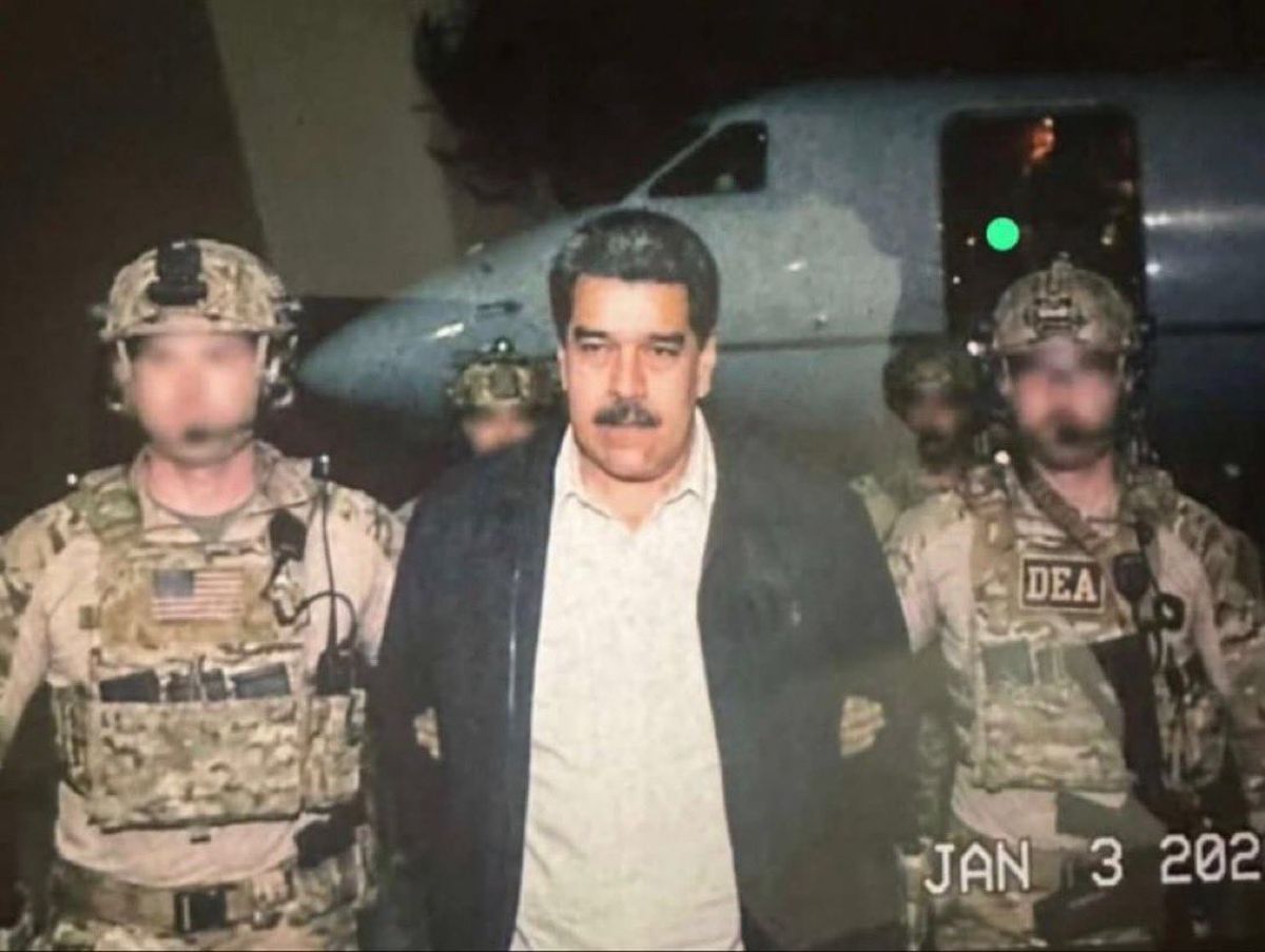 Nicolás Maduro custodiado poir la DEA.