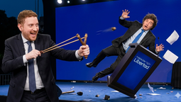 Jonatan Viale se distanció del relato oficial y le marcó los tantos a Javier Milei. El periodista lo fulminó por victimizarse con su sueldo en plena crisis. Fuente: Gemini Jonatan Viale se distanció del relato oficial y le marcó los tantos a Javier Milei. El periodista lo fulminó por victimizarse con su sueldo en plena crisis. Fuente: Gemini