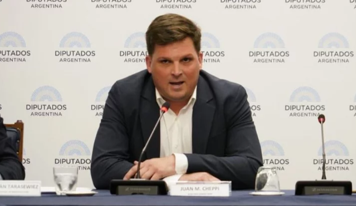 El marplatense Juan Manuel Cheppi, actual secretario general de la Cámara de Diputados de la Nación, es un hombre del círculo más cercano de Sergio Massa.