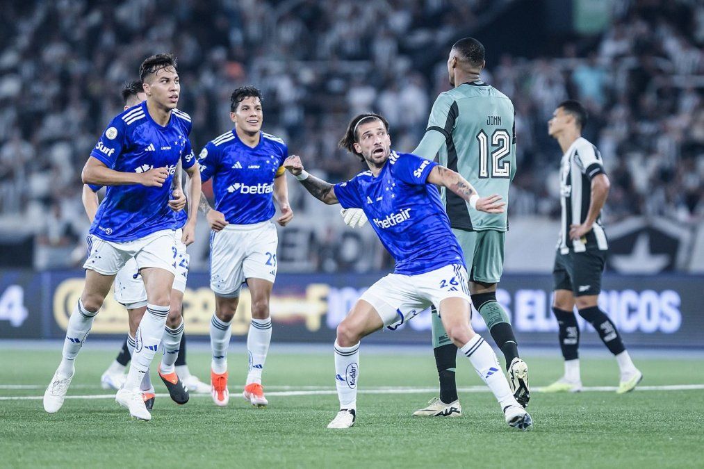 Cruzeiro quiere alzar la Copa Sudamericana.
