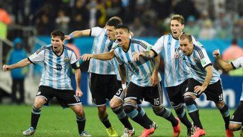 9 de Julio: Argentina-Canadá y un gran recuerdo. 9 de Julio: Argentina-Canadá y un gran recuerdo.