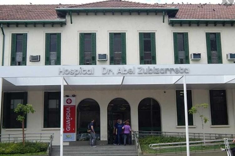 Frente del hospital en Devoto donde fue internado un bebe de 2 años, rescatado de Sanabria al 3700 Frente del hospital en Devoto donde fue internado un bebe de 2 años, rescatado de Sanabria al 3700
