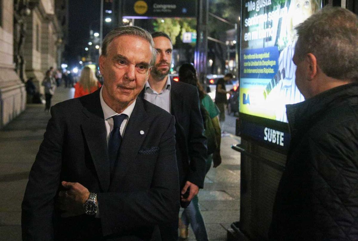 Miguel Pichetto. Santiago Cúneo lo acusó de "conspirador". Miguel Pichetto. Santiago Cúneo lo acusó de "conspirador". 