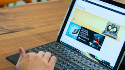 Créditos a docentes para comprar laptops: Un reflejo del precario poder adquisitivo de un educador argentino