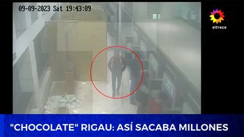 La Casta presente con Chocolate en los cajeros. La Casta presente con Chocolate en los cajeros.