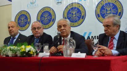 El Canciller disertó en Círculo de Legisladores de la Nación Argentina