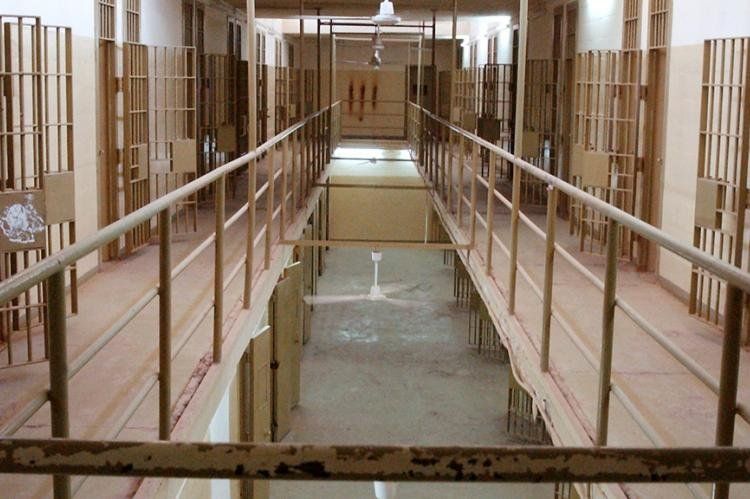 La prisión de Abu Gurayb, más conocida por la transcripción Abu Ghraib, según la exhibió un documental de HBO.