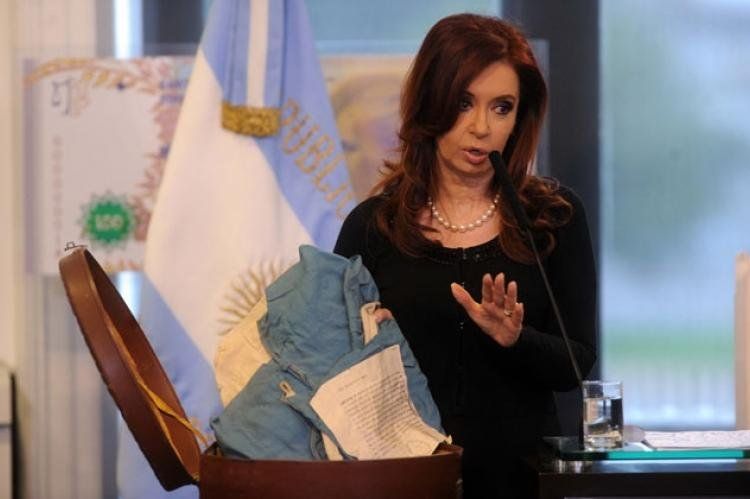 Cristina recordando el izamiento de la bandera argentina en Malvinas (Foto: Télam)