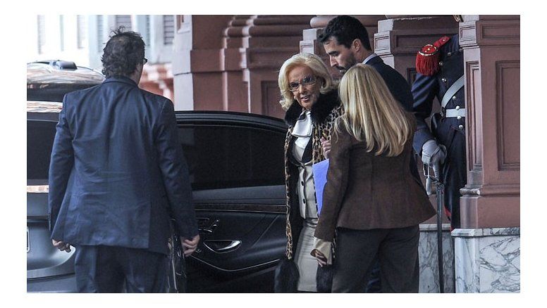 50 llamadas entre Viale y AFI: Mirtha no lo negó (y suplicó no involucrarla)