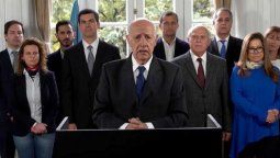altText(Lavagna pide 'freezar' la campaña hasta que 