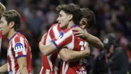 Julián Álvarez quedó en el centro de la disputa entre el Atlético de Madrid y el FC Barcelona por su frustrado fichaje.