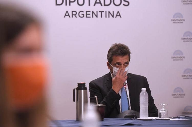 Habrá dos sesiones remotas en diputados este mes.