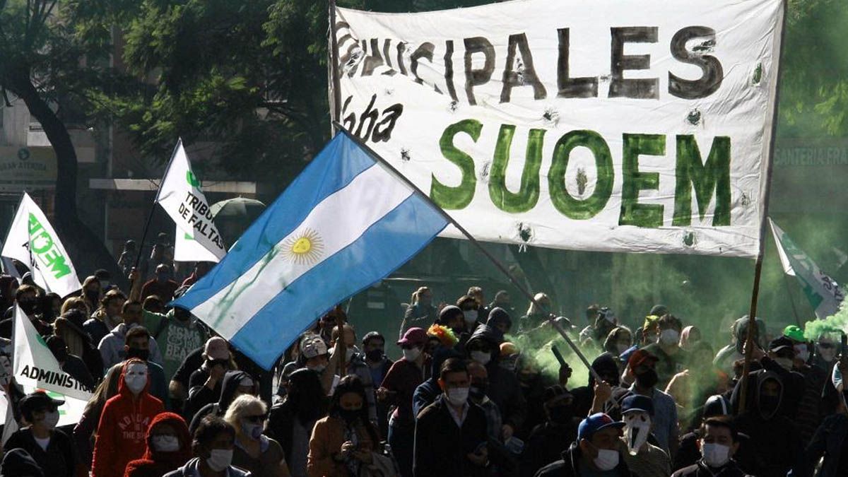 Mucha bronca entre los estatales cordobeses. Mucha bronca entre los estatales cordobeses. 