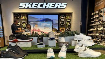 Reconocida marca abre outlet de zapatillas y explota precios en shoppings para este 2026