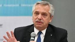 El mandatario nacional se mostró con intendetes luego del asado que CFK compartió con otros del GBA.