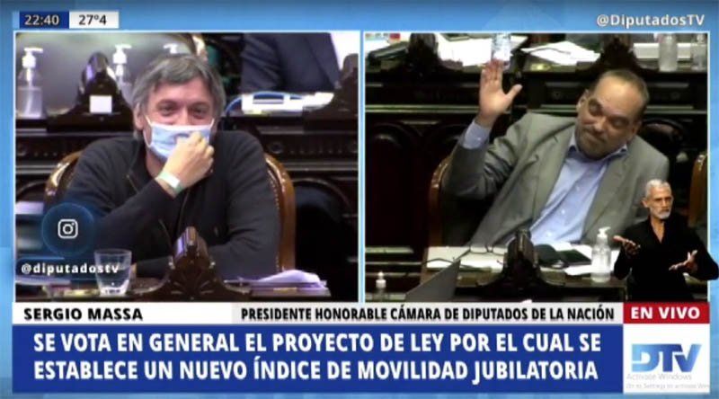 Máximo Kirchner y Fernando Iglesias entre risas