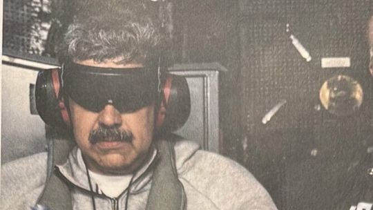 Nicolás Maduro, al momento de su traslado a USA. Nicolás Maduro, al momento de su traslado a USA.