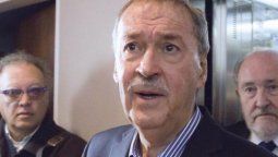 altText(Schiaretti pidió bajar la ansiedad: Ni con Macri ni con Cristina, con candidato propio)}