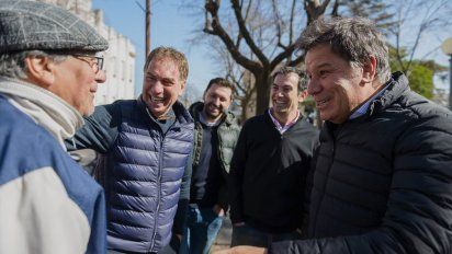 Diego Santilli: Foto con Manes, foco en la inseguridad y a la caza del voto extranjero
