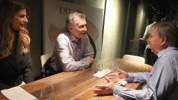 altText(Macri revirtió el resultado en Santa Fe y Mendoza, y amplió su triunfo en Córdoba)}