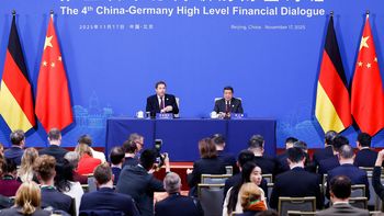 China mueve fichas en dos tableros a la vez: Alemania y Rusia