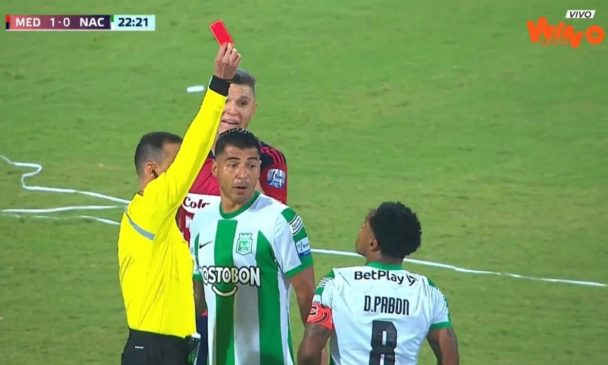La expulsión de Dorlan Pabón condicionó a Atlético Nacional