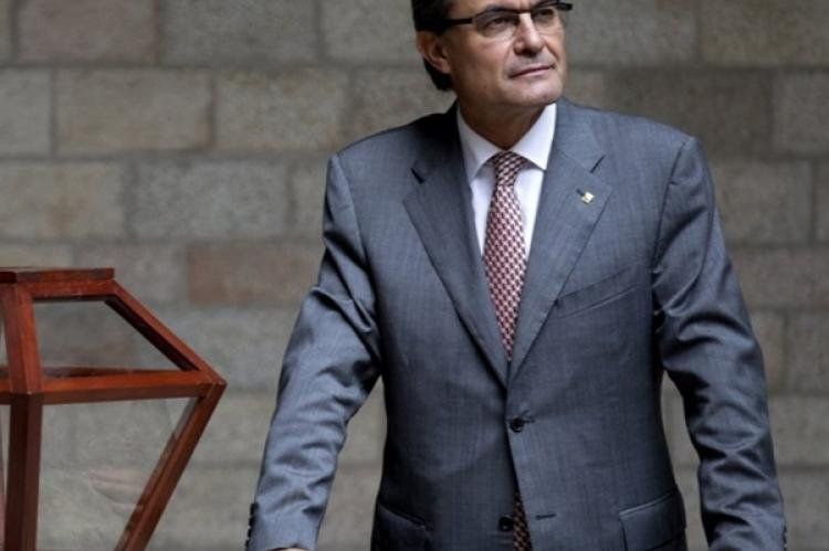 Artur Mas: Estamos en un estadio mental y anímico diferente de la población catalana que ha experimentado un cambio cultural profundo y que se ha de ir confirmando en los próximos meses siguiendo toda la pauta de los procesos democráticos...