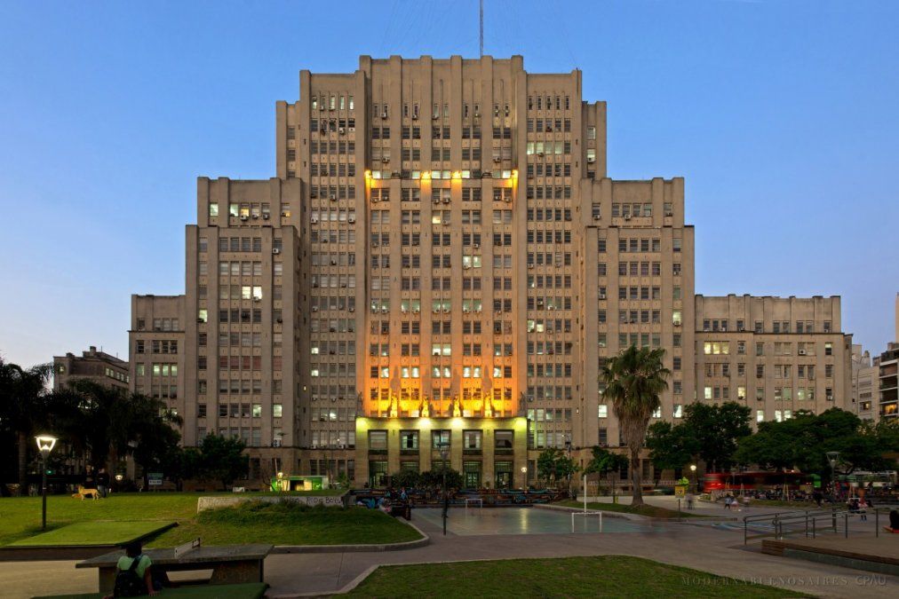 La Facultad de Medicina de la Universidad de Buenos Aires queda entre las mejores porque el valor de formaci&oacute;n profesional