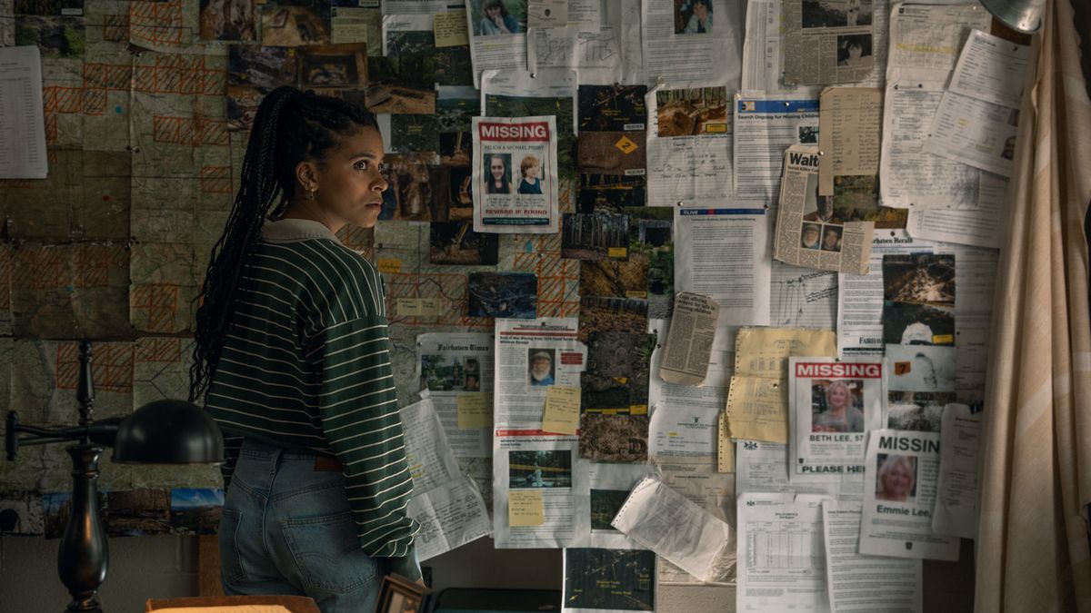 Stephen Graham se lleva buena parte de los elogios con su inquietante interpretaci&oacute;n, mientras Liev Schreiber y Zazie Beetz completan lo destacado del elenco. Foto: Apple TV+
