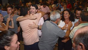 Peronismo observando el festejo opositor en La Pampa. Peronismo observando el festejo opositor en La Pampa.