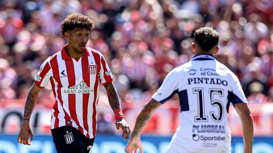 Estudiantes y Gimnasia revolucionan La Plata Estudiantes y Gimnasia revolucionan La Plata