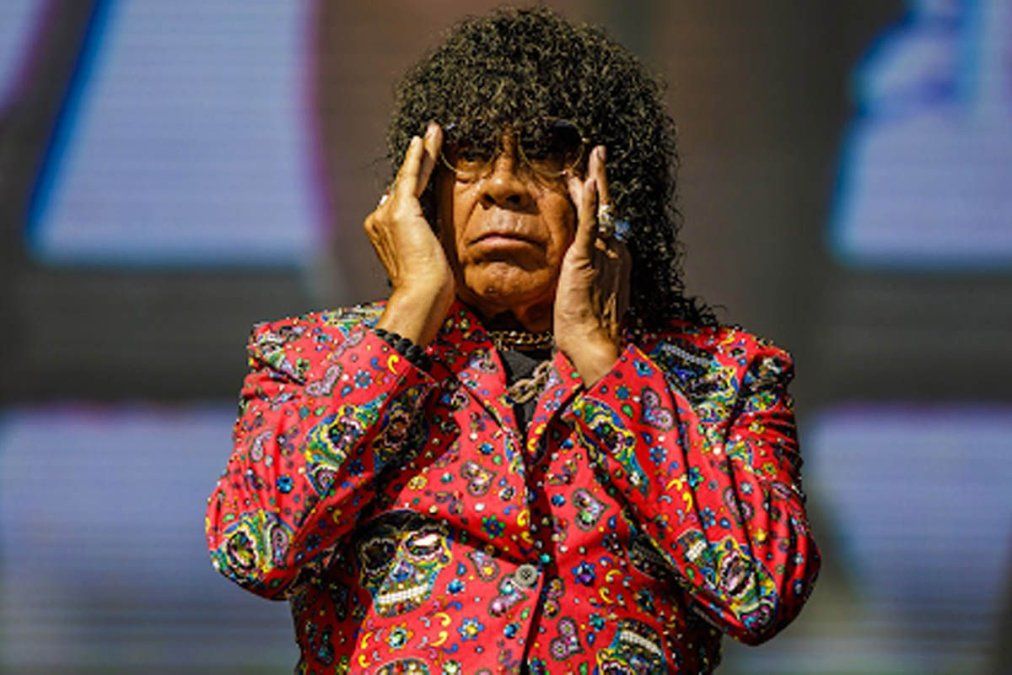 La Mona Jiménez y su Festival Bum Bum. La Mona Jiménez y su Festival Bum Bum.